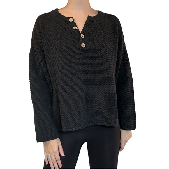 Free People Beach Oversized Knit Sweater Gray Cotton Button Up Boho Size Medium - Picture 8 of 8